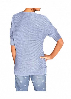 1к Linea Tesini  Пуловер, голубой  Благородный пуловер и грубоватая вязка с серебристыми звездами. Обрамляющая фигуру форма с круглым вырезом и рукавами под летучую мышь до локтей. Края резиночной вяз