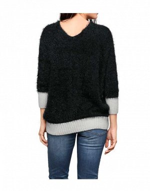 1к Mandarin  Пуловер, черный  Непринужденный пуловер с рукавами под летучую мышь из эффектной пряжи. Рукава 3/4. Длина ок. 60 см. Мягкий материал из 55% полиакрила и 45% полиамида.
