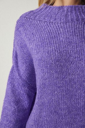 Женский базовый трикотажный свитер с воротником-стойкой фиолетового цвета MX00127