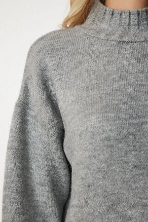 Женский серый свитер с воротником-стойкой из мягкого фактурного трикотажа K_00095