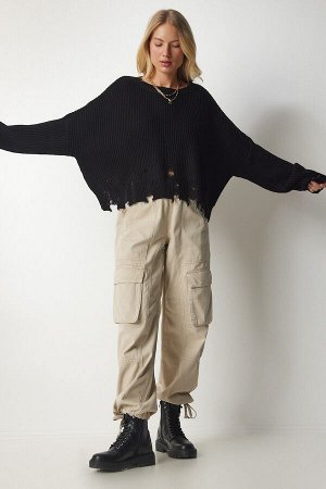 Женский черный вязаный свитер оверсайз с рваными деталями ki00098