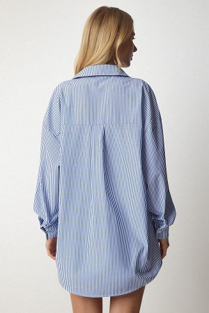 Женская длинная базовая рубашка оверсайз в небесно-голубую полоску UB00143
