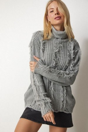 Женский серый трикотажный свитер с кисточками и рваными деталями K_00099