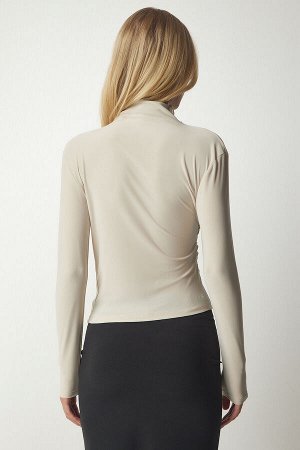 Женская кремовая блузка песочного цвета со сборками и высоким воротником FF00135