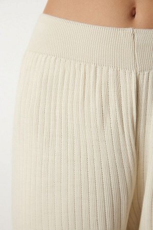 Женские кремовые трикотажные брюки в рубчик K_00096