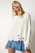 Женский вязаный свитер оверсайз с костяными рваными деталями ki00098