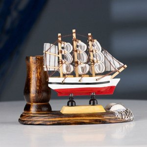 Карандашница дерево с моделью корабля «Мировой», 14x7x11 см, МИКС