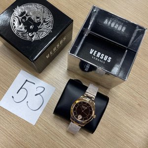 НОвые часы Versace Versus