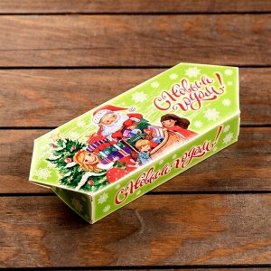 Подарочная новогодняя коробка «Конфета Дед Мороз и дети» для сладких подарков, 10x20x4.3 см