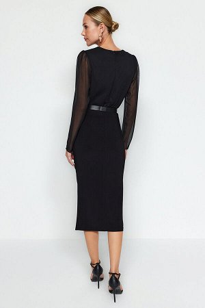 Черное облегающее тканое платье с поясом