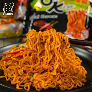 Mama Oriental Kitchen Noodles Hot & Spicy 85g - Тайская лапша горячая и острая