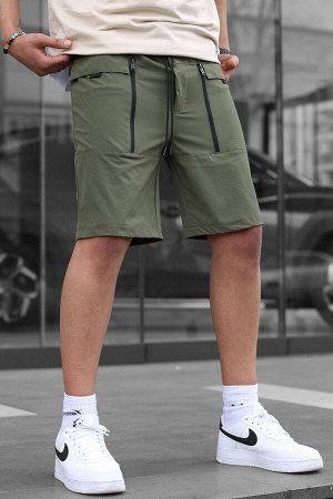 Базовые мужские капри цвета хаки с карманами