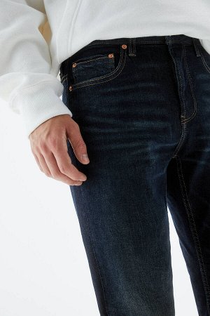 Темно-синие узкие джинсы комфортного кроя 07686517
