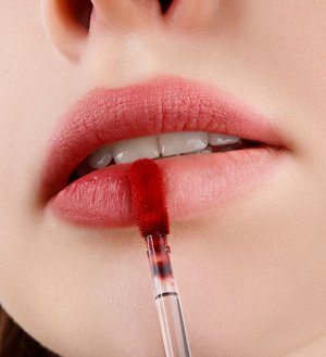 LUXVISAGE Тинт для губ с гиалуроновым комплексом LIP TINT AQUA GEL HYALURON COMPLEX тон 04 ROSEWOOD