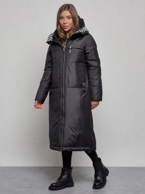 Пальто утепленное молодежное зимнее женское черного цвета 59120Ch