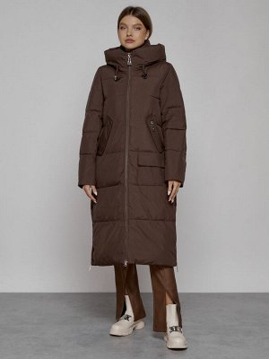Пальто утепленное молодежное зимнее женское темно-коричневого цвета 51119TK