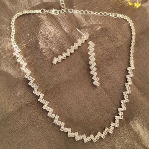 Комплект ожерелье и серьги с цирконом, цвет: серебристый,  арт.018.686