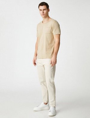 Базовая футболка Slim Fit с короткими рукавами и карманами