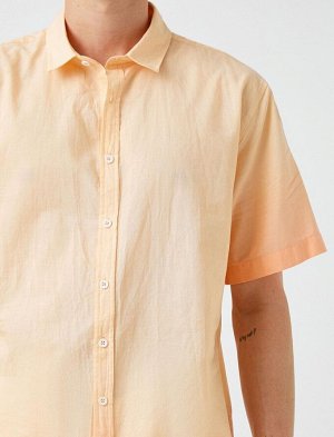 Базовая рубашка с коротким рукавом и классическими пуговицами воротника