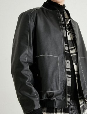 Куртка-бомбер из искусственной кожи с прострочкой и карманом на молнии