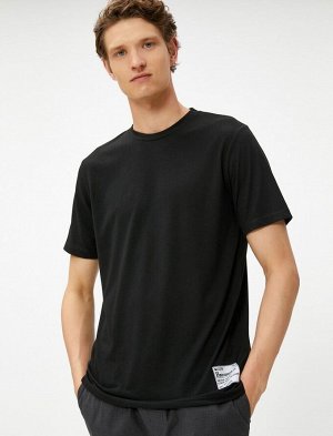 Базовая футболка с этикеткой и круглым вырезом, смесовая вискоза