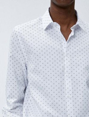 Спортивная рубашка с геометрическим детализированным классическим воротником, приталенный крой, без железа