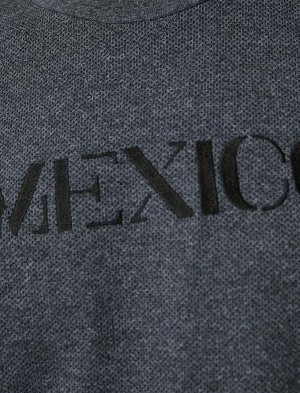 Тканая футболка с вышивкой и круглым вырезом с короткими рукавами