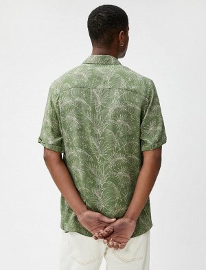 Летняя рубашка с коротким рукавом и ботаническим принтом с карманом и классическим воротником