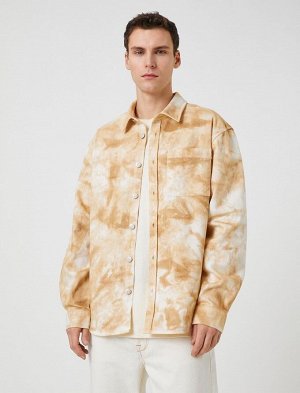 Холщовая рубашка с абстрактным принтом и карманами с детальным классическим воротником на пуговицах