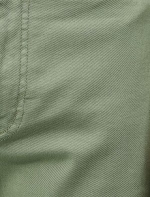 Базовые шорты-бермуды из хлопка с карманами на пуговицах