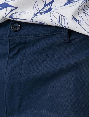 Базовые тканые шорты с карманами на пуговицах и деталями