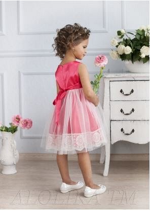 Восхитительное нарядное платье для маленьких принцесс
