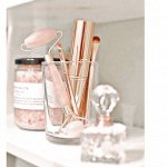 Косметические аксессуары: кисти, спонжи, роллеры