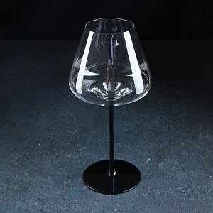 Бокал стеклянный для вина Magistro «Амьен», 700 мл, 11,5?25 см, цвет чёрный