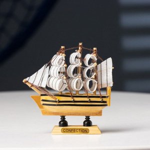 Сувенирная модель корабля «Ла Фудр», 3x10x10 см