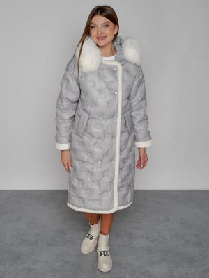 Пальто утепленное с капюшоном зимнее женское светло-серого цвета 132290SS