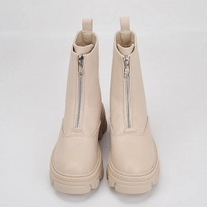 Ботинки Женские короткие ботинки  из PU
Высота каблука около 4,5 см.
Высота ботинка 23 см и каблуком