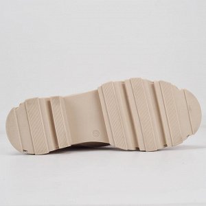 Ботинки Женские короткие ботинки  из PU
Высота каблука около 4,5 см.
Высота ботинка 23 см и каблуком