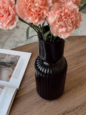 ваза ВАЗА ДЛЯ ЦВЕТОВ станет прекрасным декоративным элементом , который украсит Ваш интерьер. 

-Вазу можно ставить на журнальный столик, на полки шкафов, на комоды, на подоконники - везде, где нужен 