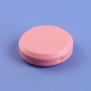 Таблетница с таблеторезкой, d = 7 ? 2,3 см, 1 секция, цвет МИКС