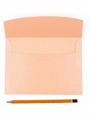 Конверт 19,2 х14,2 см дизайнерская бумага цвет розовый