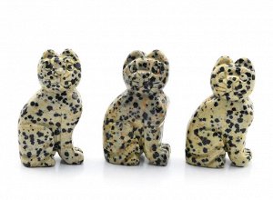 Кошка из яшмы перепелиной 28*18*47мм