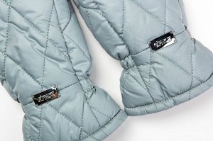 Варежки Ультрамодные в сезоне зима 2023 варежки из строченой ткани - отличная защита морозной зимой. Модель выглядит очень элегантно и оригинально, отлично смотрится с шубкой, с пальто, а также с любы