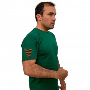 Зелёная футболка с гвардейским термотрансфером V на рукаве, (тр. №68)