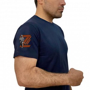 Тёмно-синяя футболка с термопереводкой на рукаве Z, – "Поддержим наших!" (тр. №31)