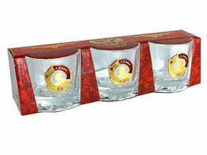 Водочные стопки «Орден Ленина», – мужской подарок, оформленный наградой, которая занимала верхнюю ступень в советской наградной иерархии