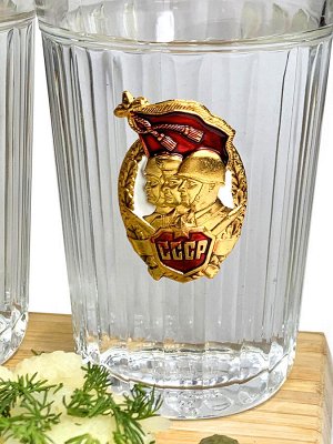 Граненые стаканы «Советская Армия», – одна из самых популярных и востребованных подарочных идей