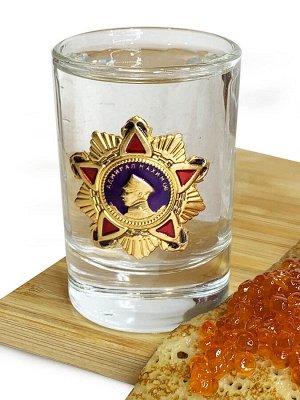 Подарочные стопки для водки «Орден Нахимова», – сувенир, оформленный стилистическим изображением одного из самых редких орденов СССР