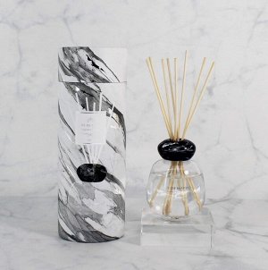 Oud and bergamot Ароматический диффузор (200 мл)
