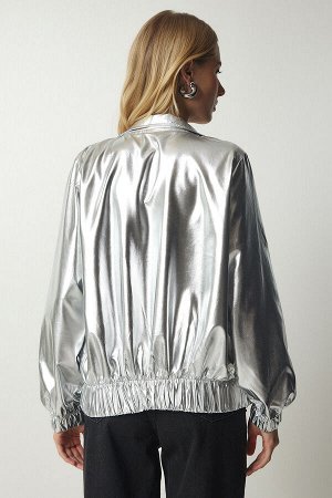 Женская блестящая куртка с карманами металлик серого цвета CR00418